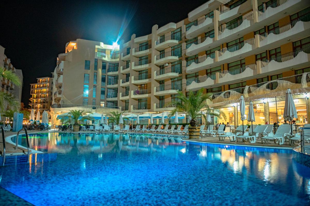 Grenada - Menada Apartments - Housity