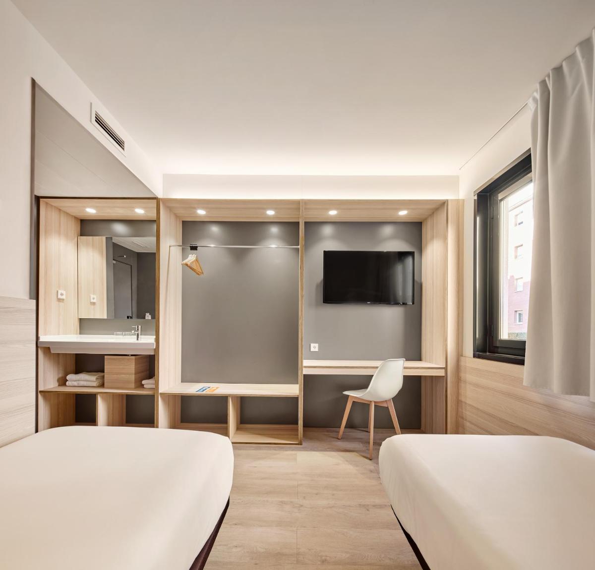 Hostal Lami - Housity