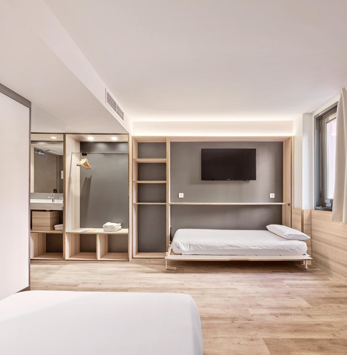 Hostal Lami - Housity