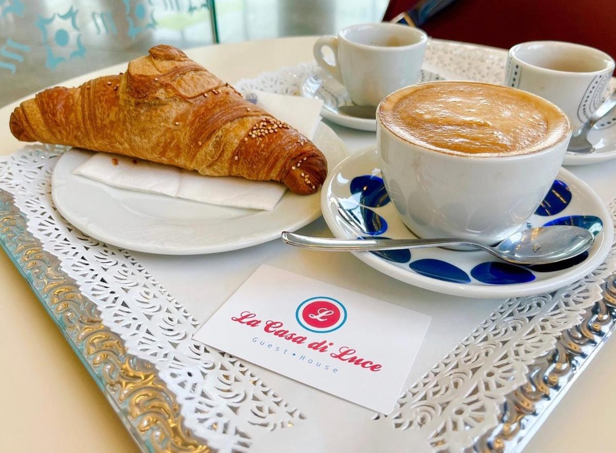 La Casa di Luce - Guest House - Housity