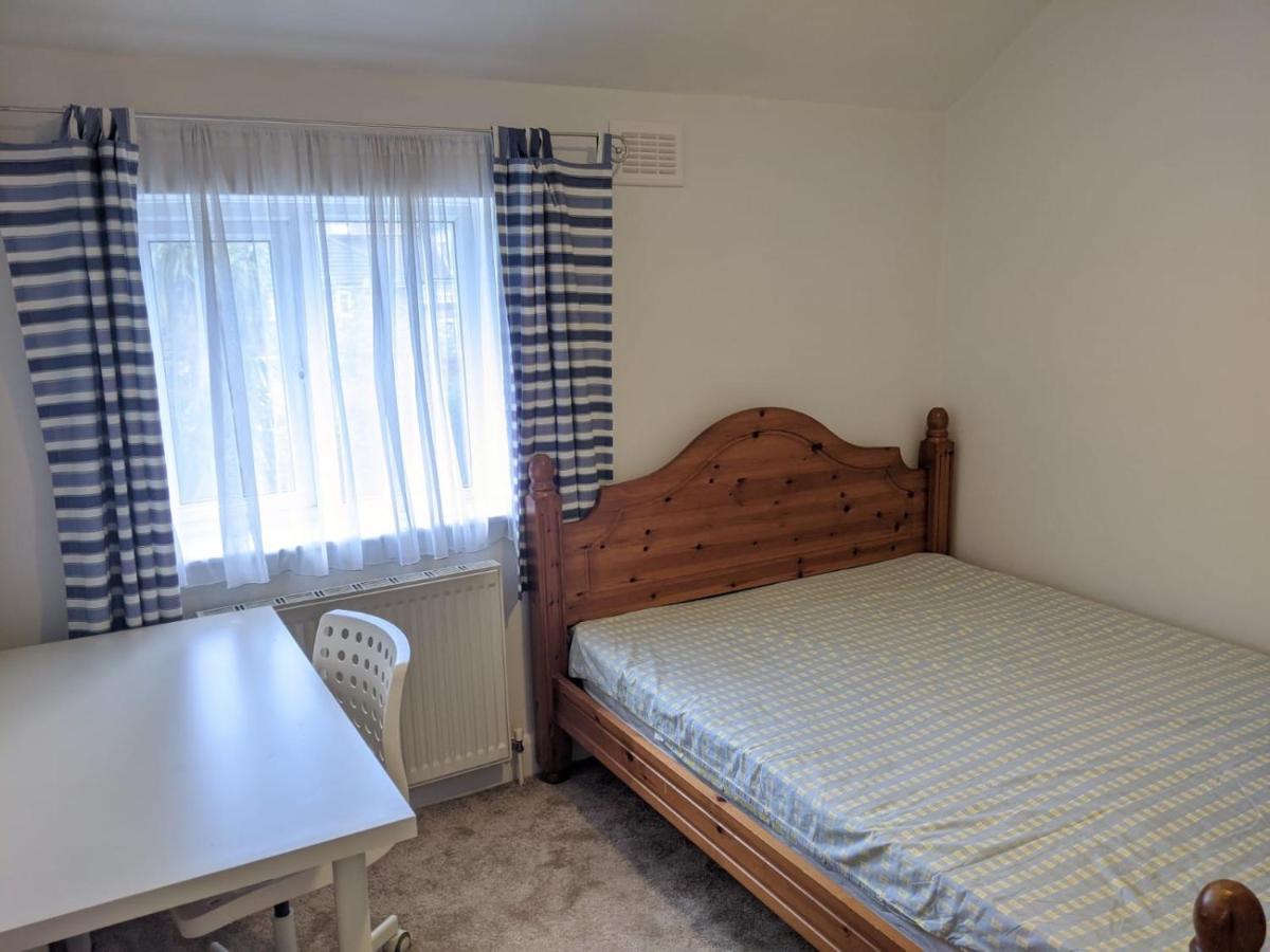 Eltham Farnaby - Housity