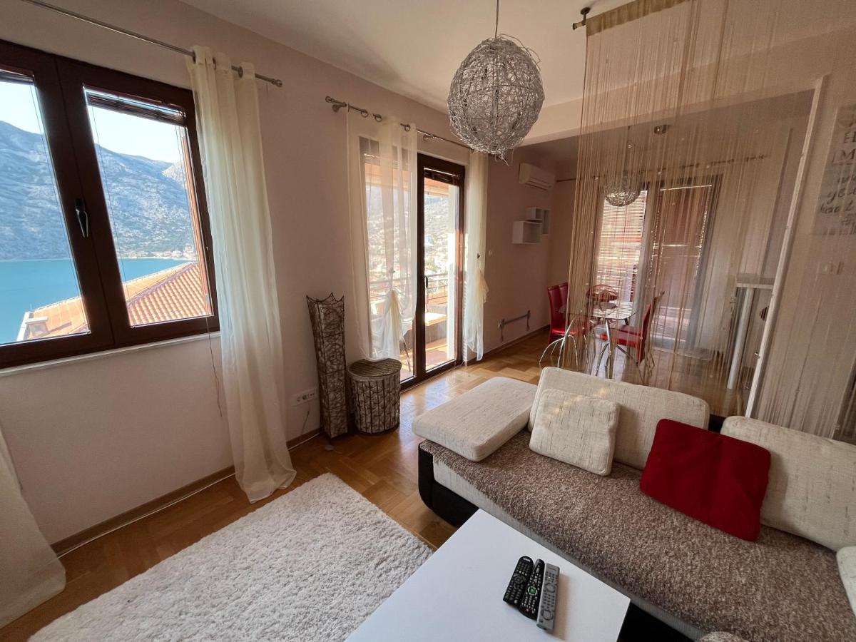 Risan Club apartment BEST VIEW - Housity