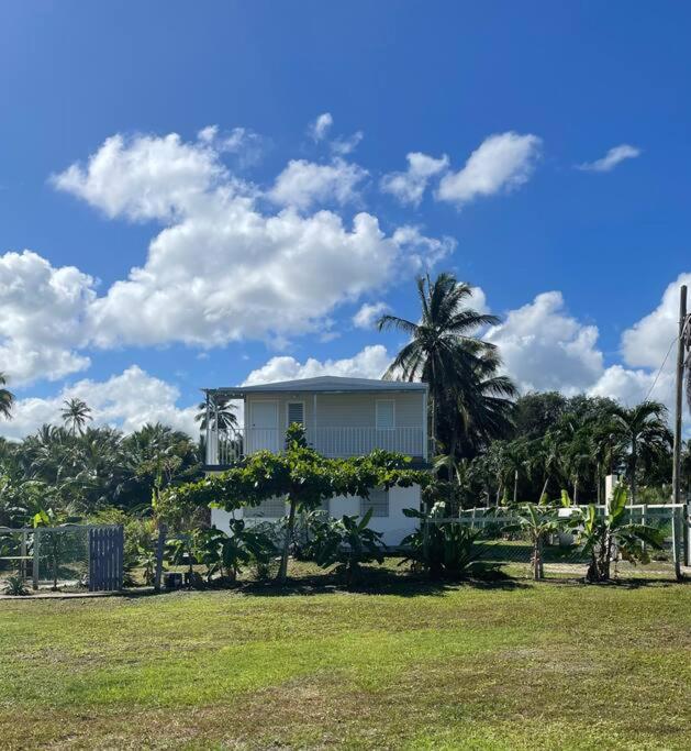 Casita 2 at Flambohío Beach Camp - Housity