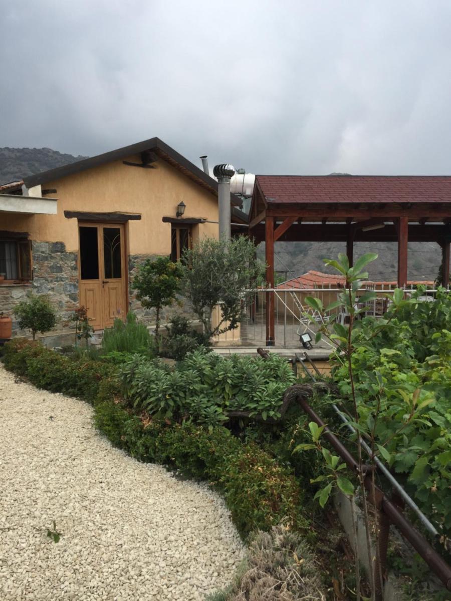 Rodous Village House - Housity