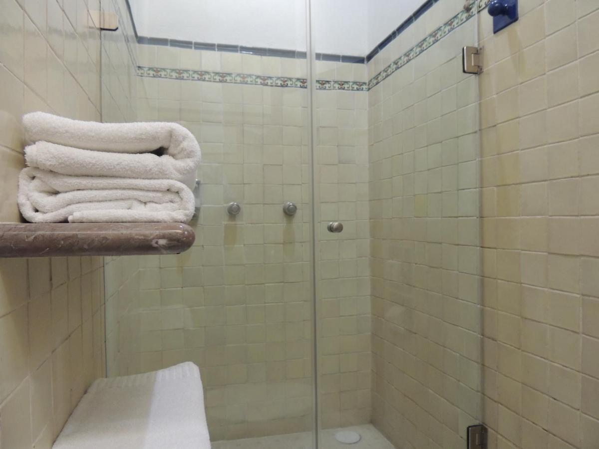 Hotel Concierge Plaza Colima - Hizvo