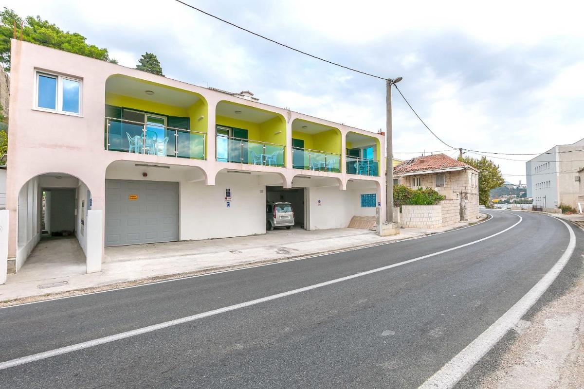 Apartments Road star - Housity