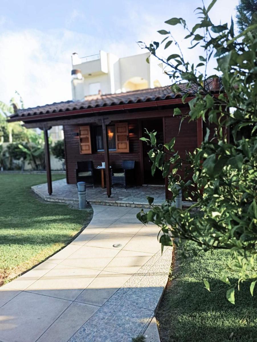Aliki Guest House - Housity