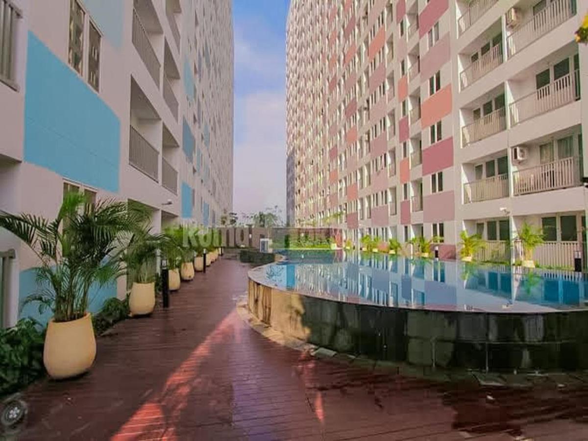 Grand Sentraland Apartment by AT Room - Housity