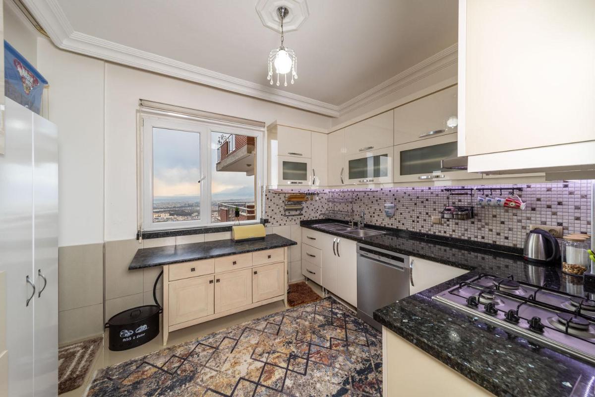 Lovely Apartment with Panoramic City Antalya - Hizvo