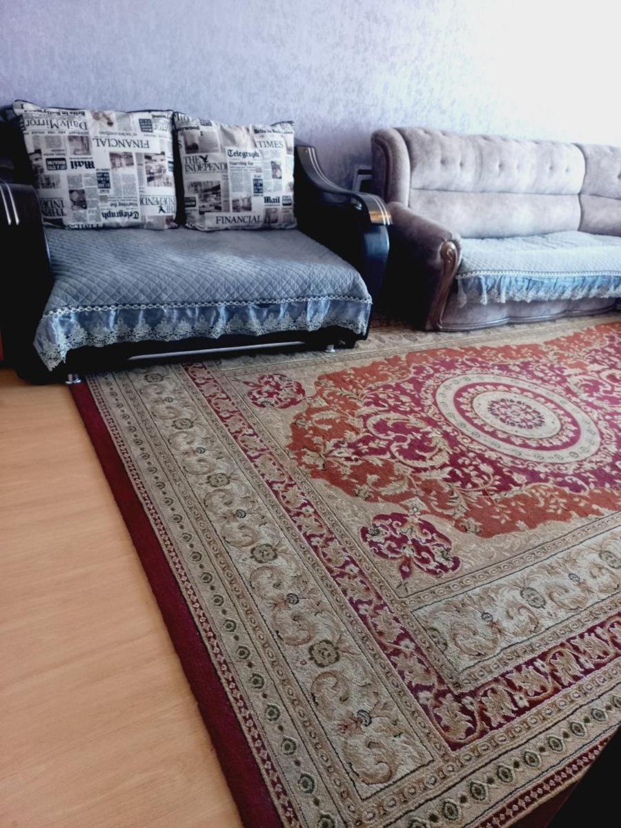 Suitetrails - Apartment in Downtown, Buketova 9