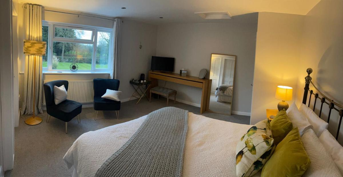 Bricket House - Housity