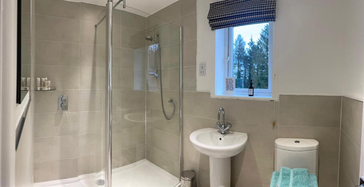 Bricket House - Housity