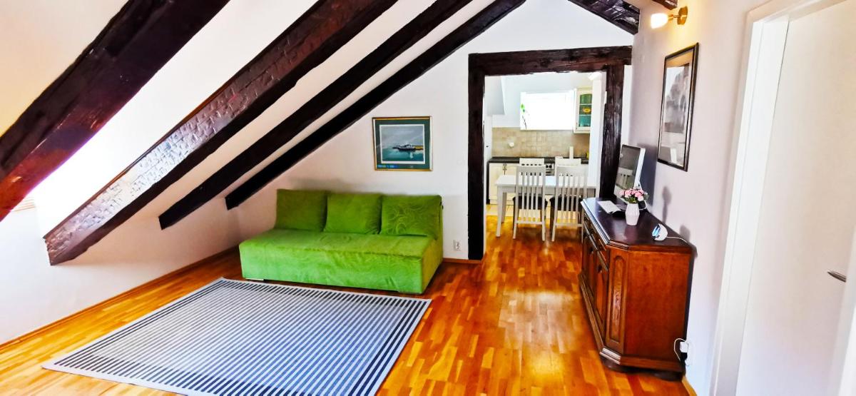 Suitetrails - Apartment Pirija