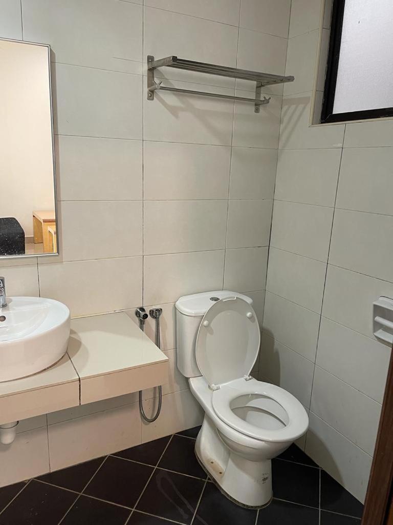Marina Heights Hotel Residency - Housity