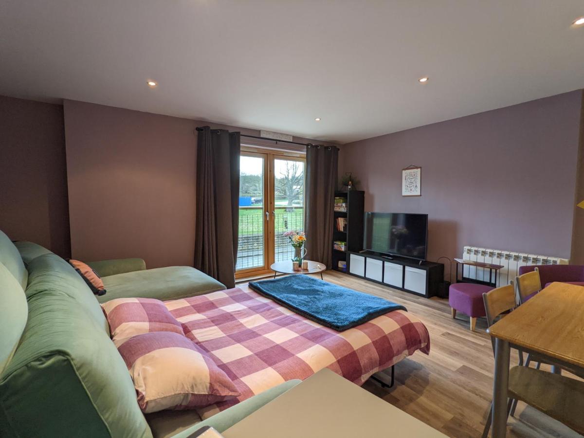 Daisy Lune Apartment - 1st Floor with a Lift - Housity