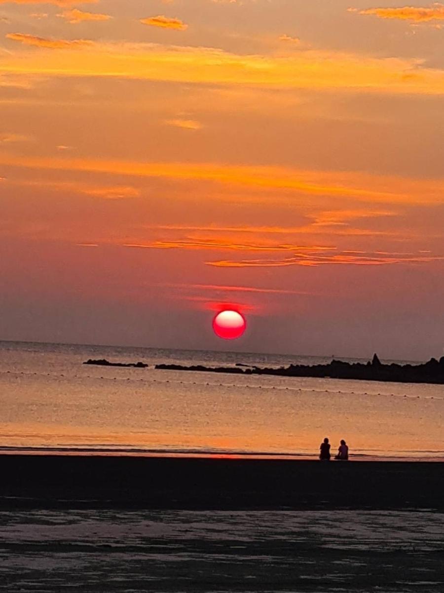 Frog Beach House - Housity