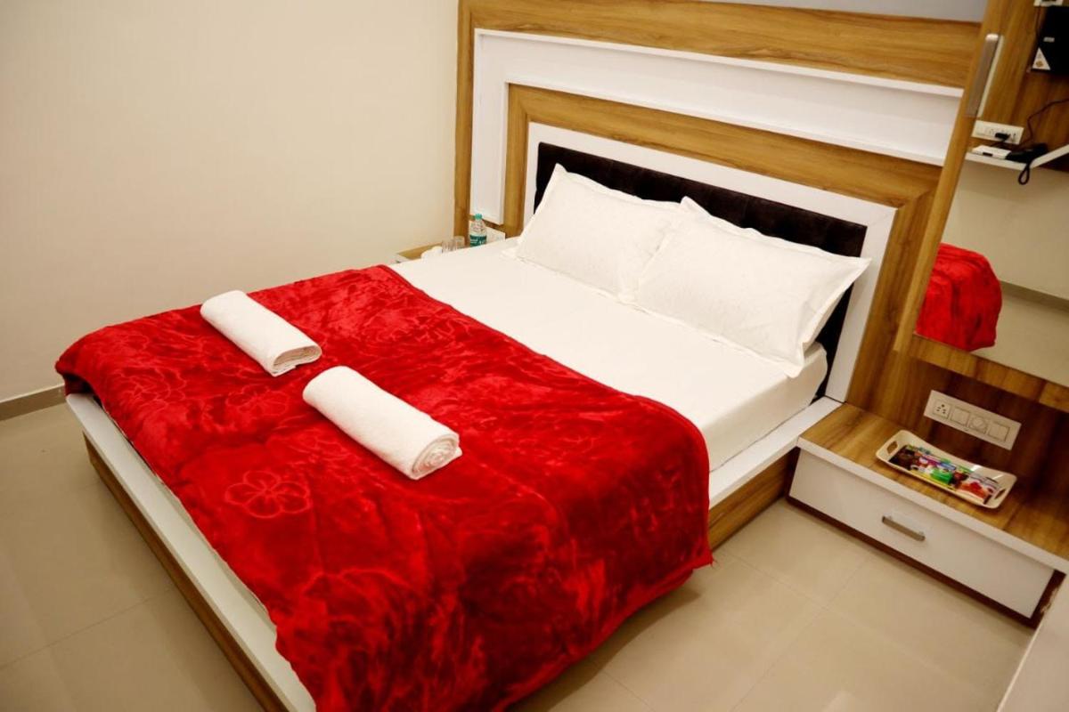 Hotel Sai Maa - Housity