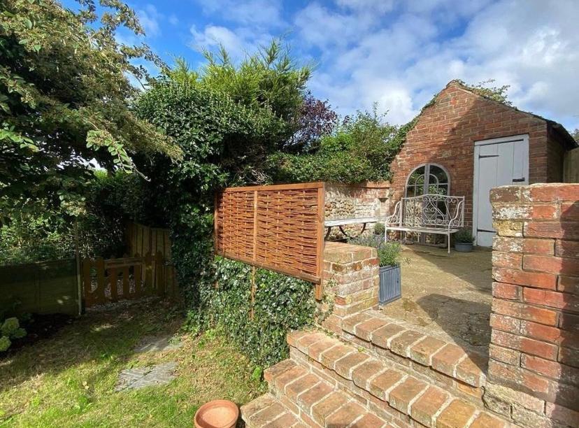 Holt Norfolk Cottage - Housity