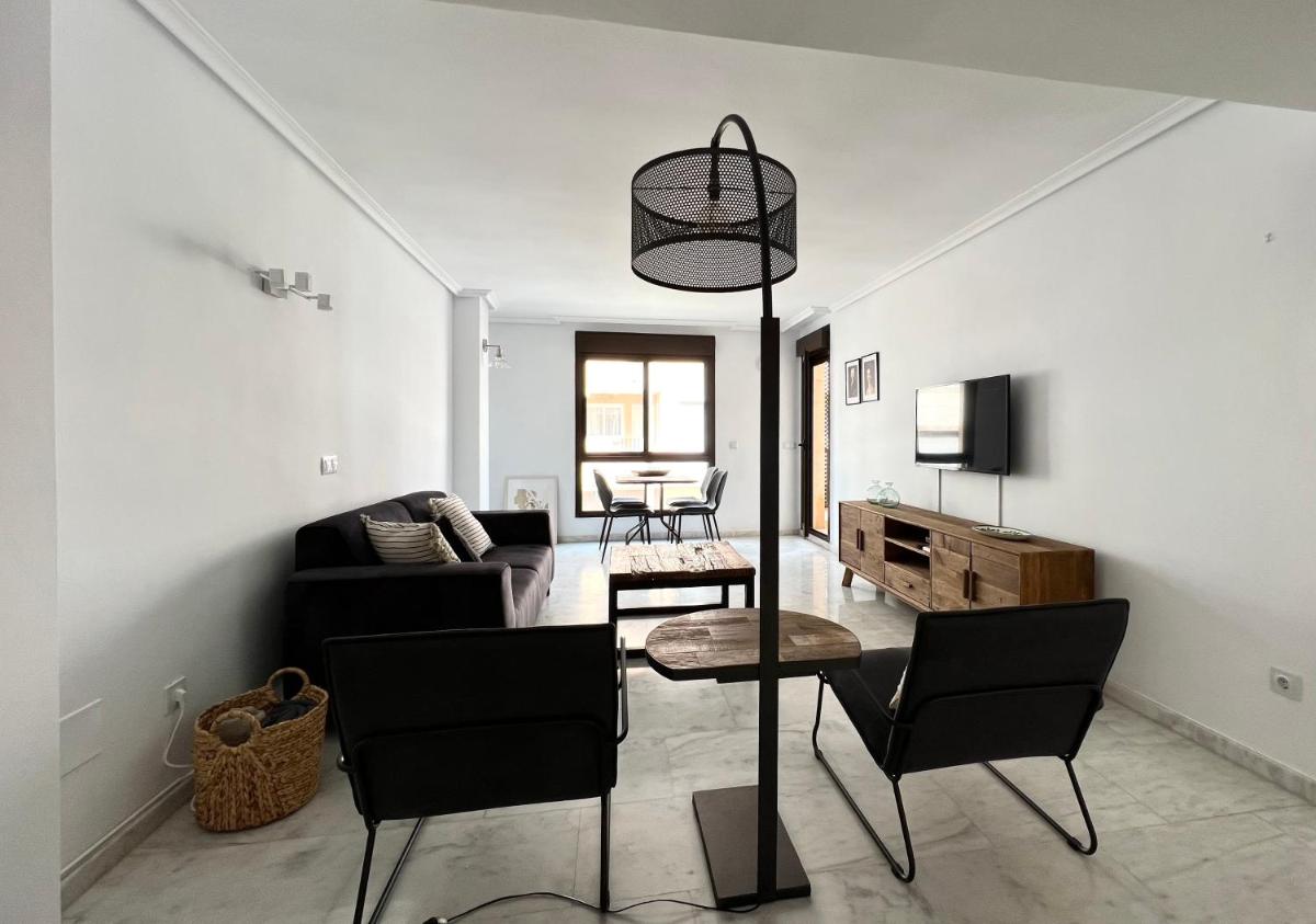Bear Holiday - Apartment Maria in Moraira near the Beach - Housity