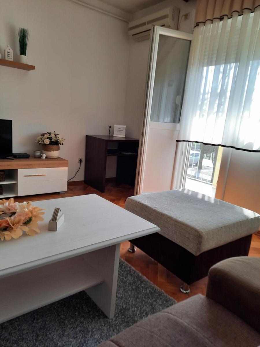 Stan na dan DUNJA 1 - Housity