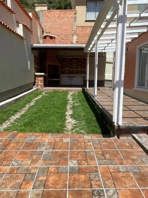 Preciosa casita en Zona Residencial de La Paz - Housity