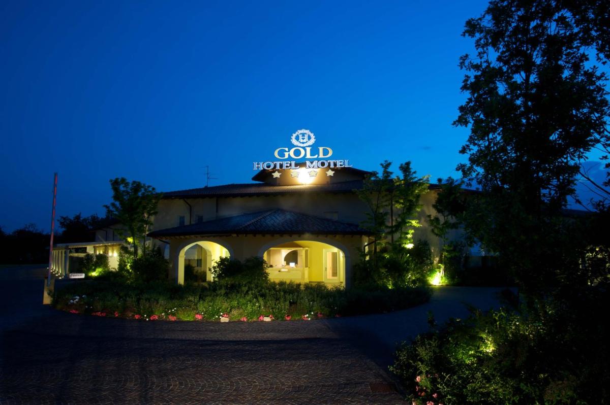 Hotel Motel Gold - Housity