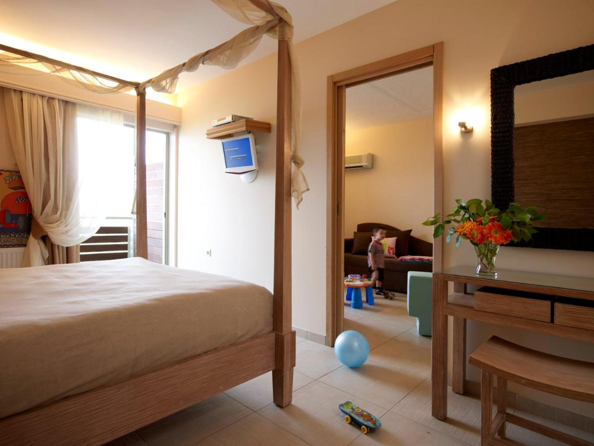 Belle Helene Hotel - Housity