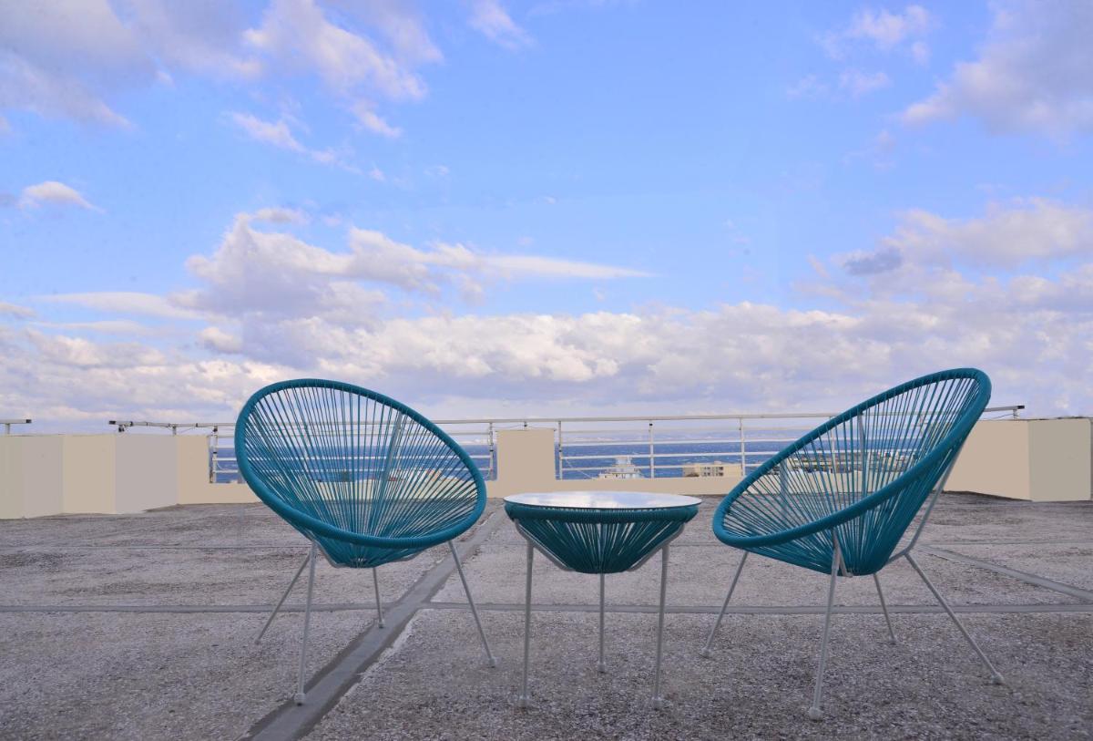 Panoramic Penthouse - Housity