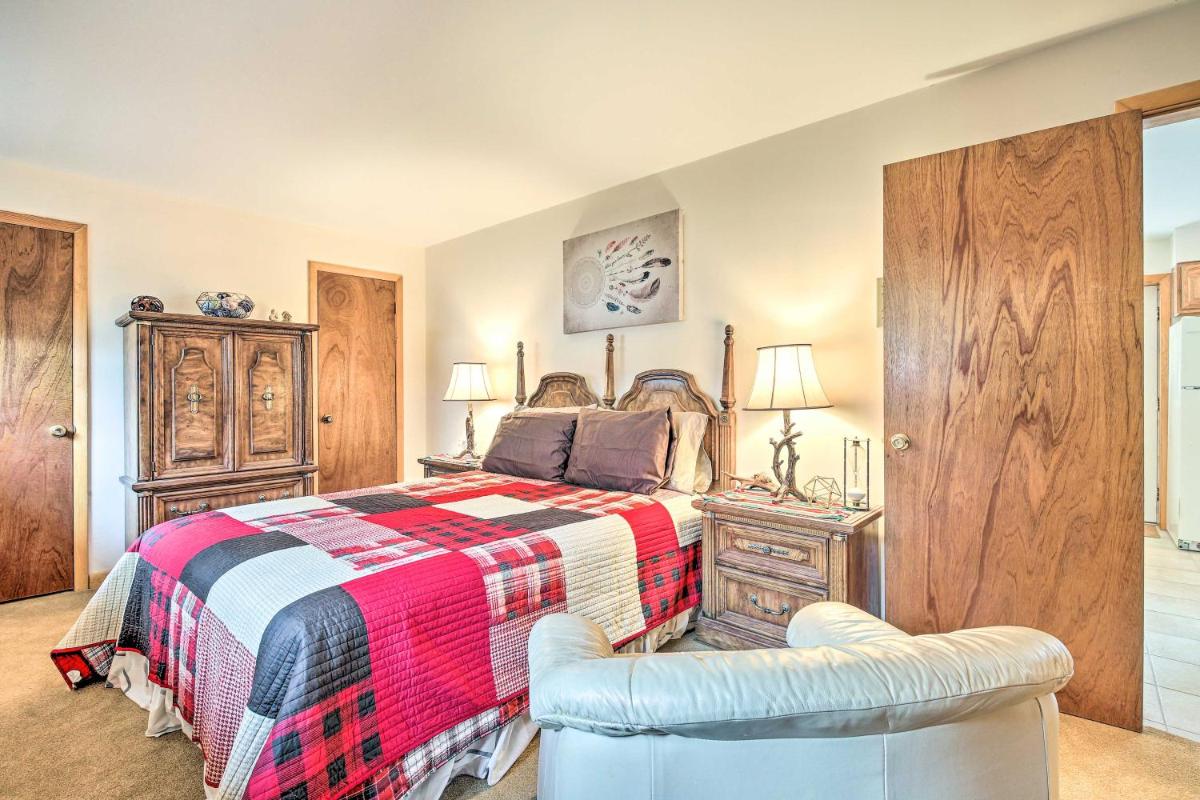 Haines Falls Getaway with Catskill Mtn Views! - Housity