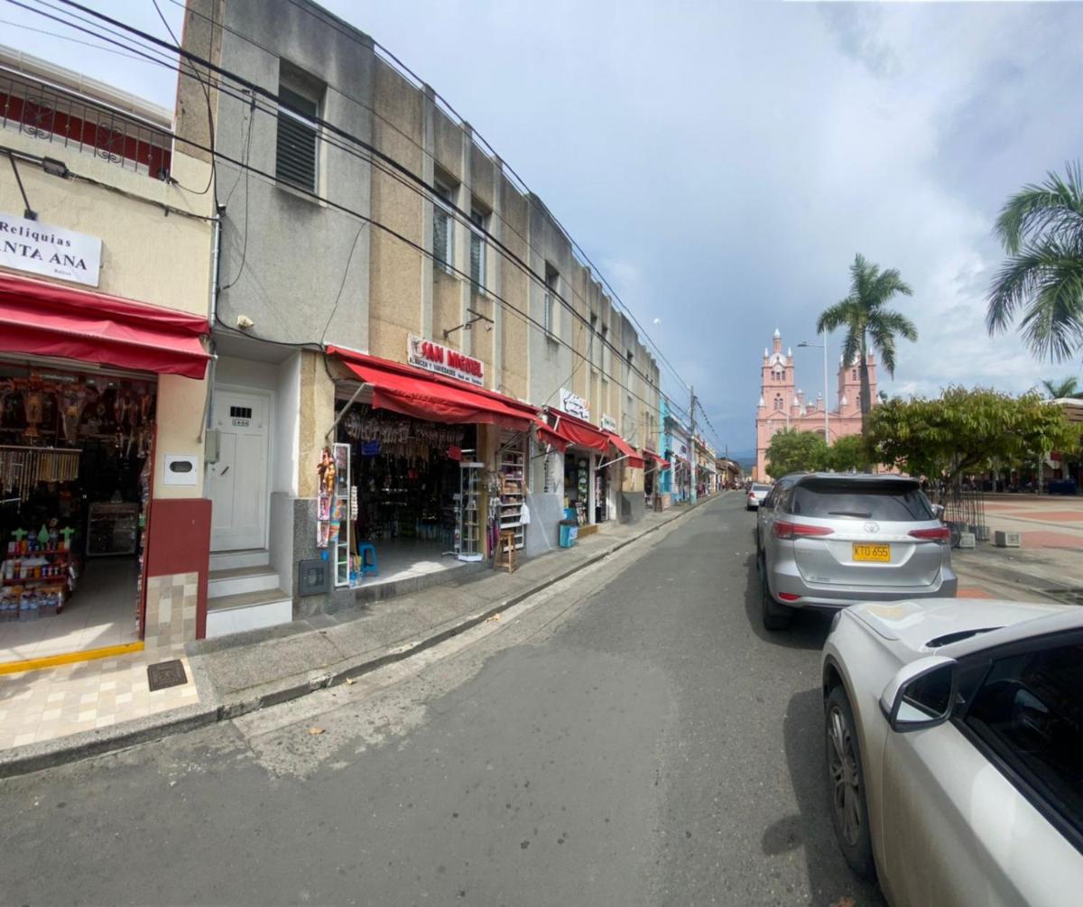 APTOS BUGA - Housity