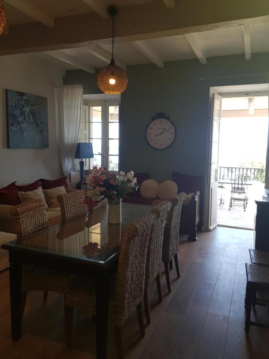 Maison Bella Vista - Housity