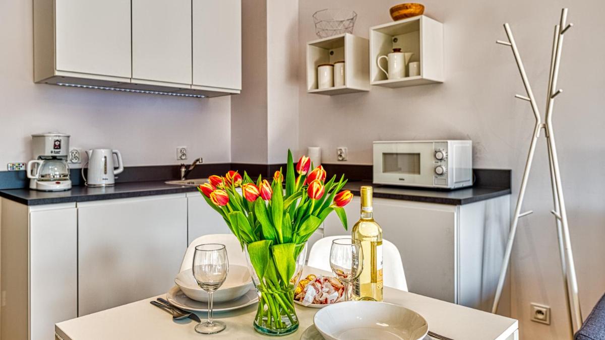 Apartament 54 w centrum z garażem i widokiem na góry - Holiday Mountain Residence - 5D Apartments - Housity