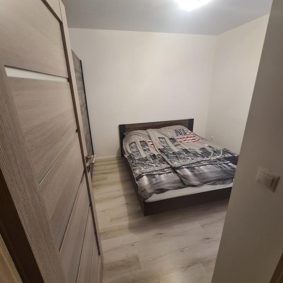 Verebes apartman - Housity