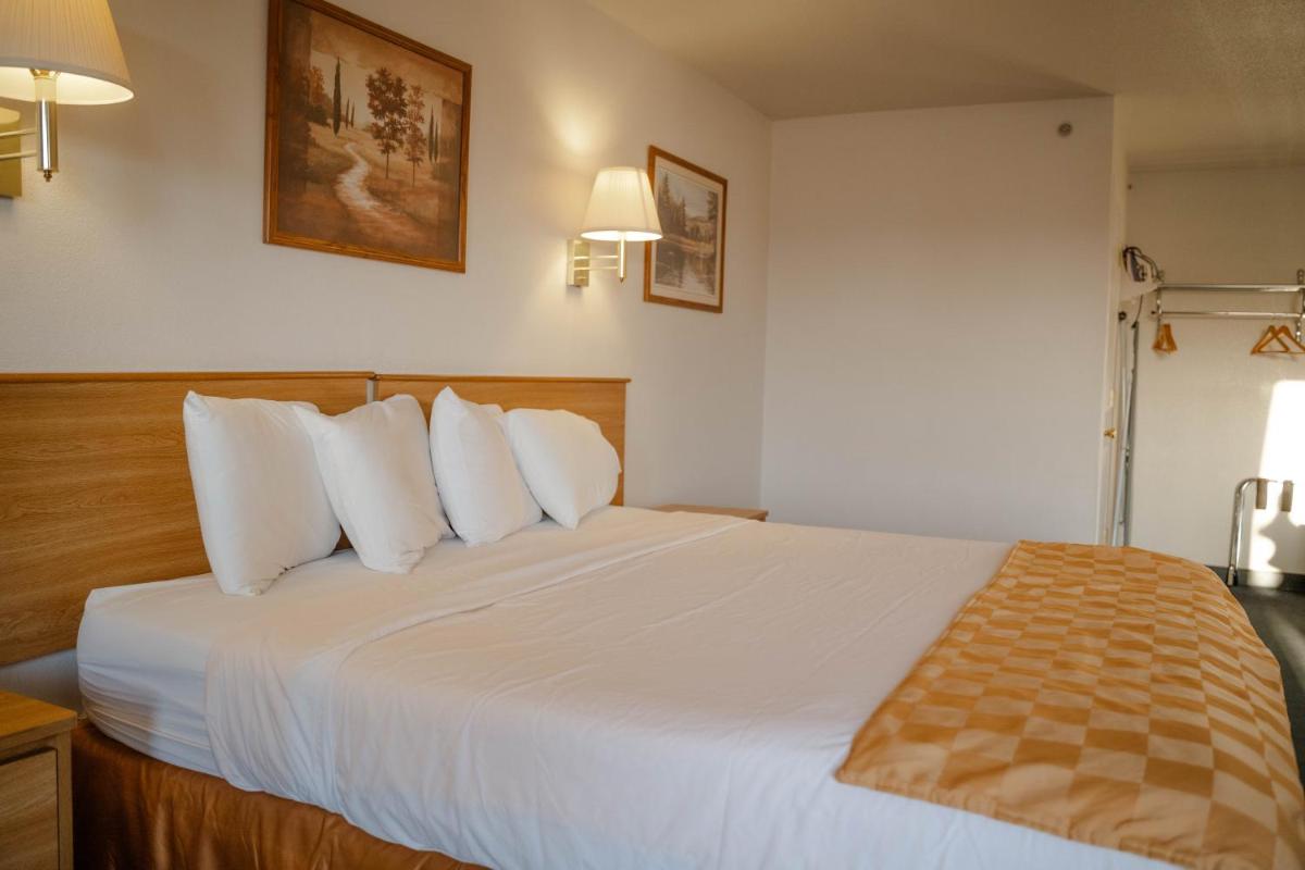 Haysville Express Inn - Housity