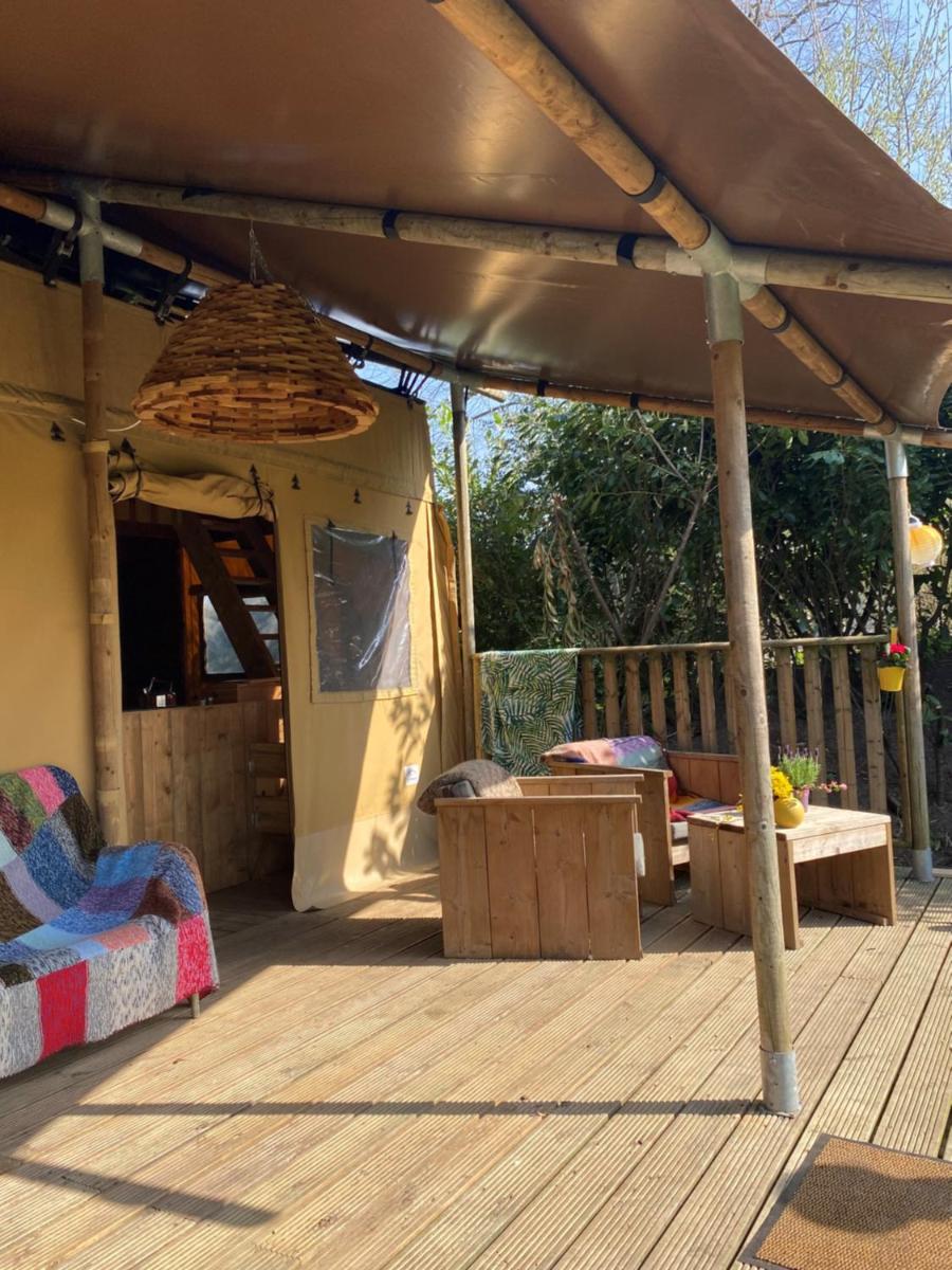 Safari lodge tent op prachtige plek - Housity