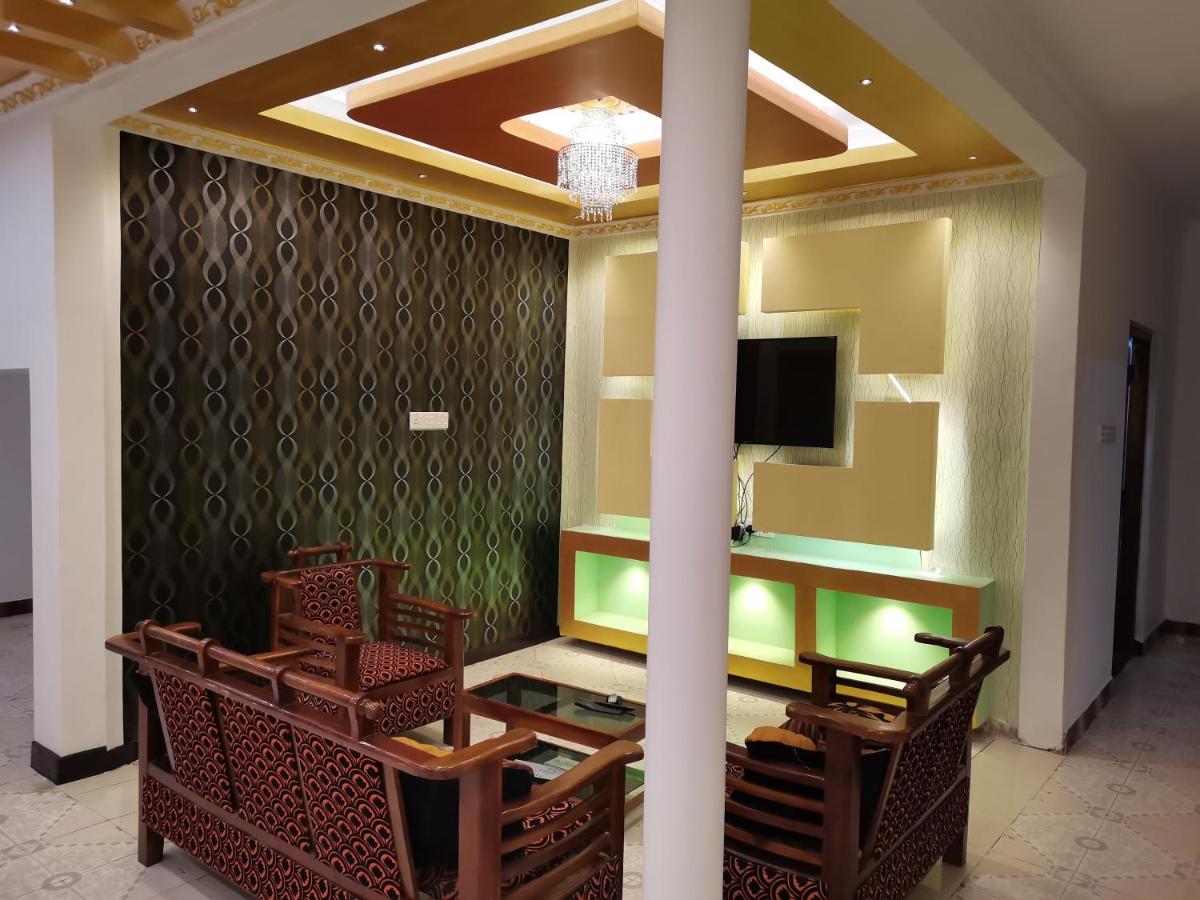 Nallur Holidays Inn - Housity