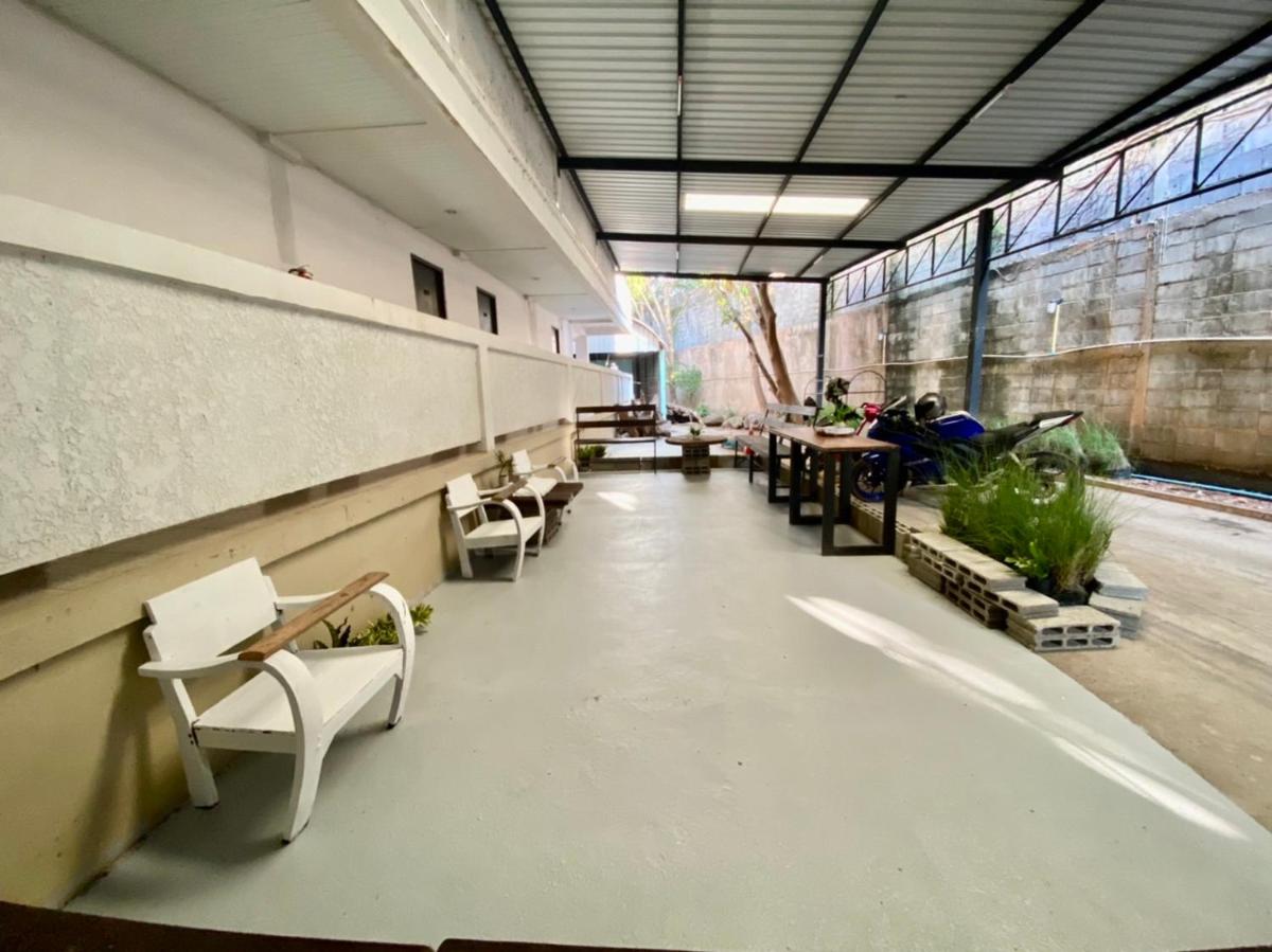 Sun Moon Hotel - Housity