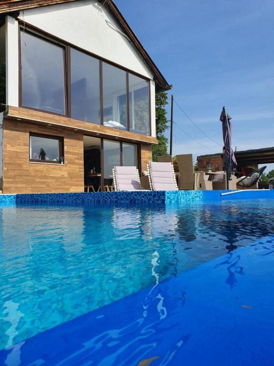 Villa Melani - Housity
