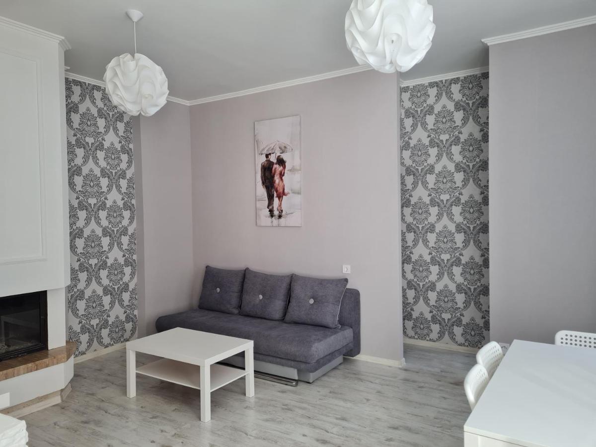 Central Star - Housity