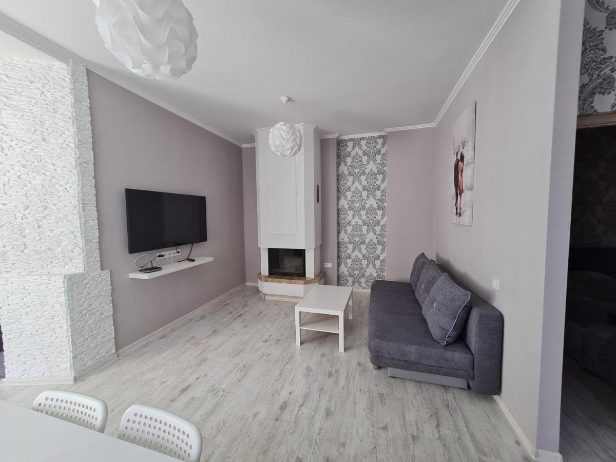 Central Star - Housity