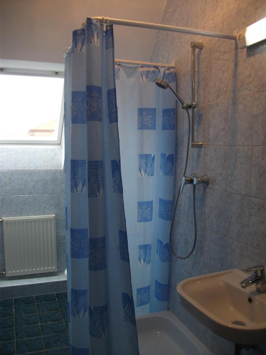 Jóbor Vendégház - Housity