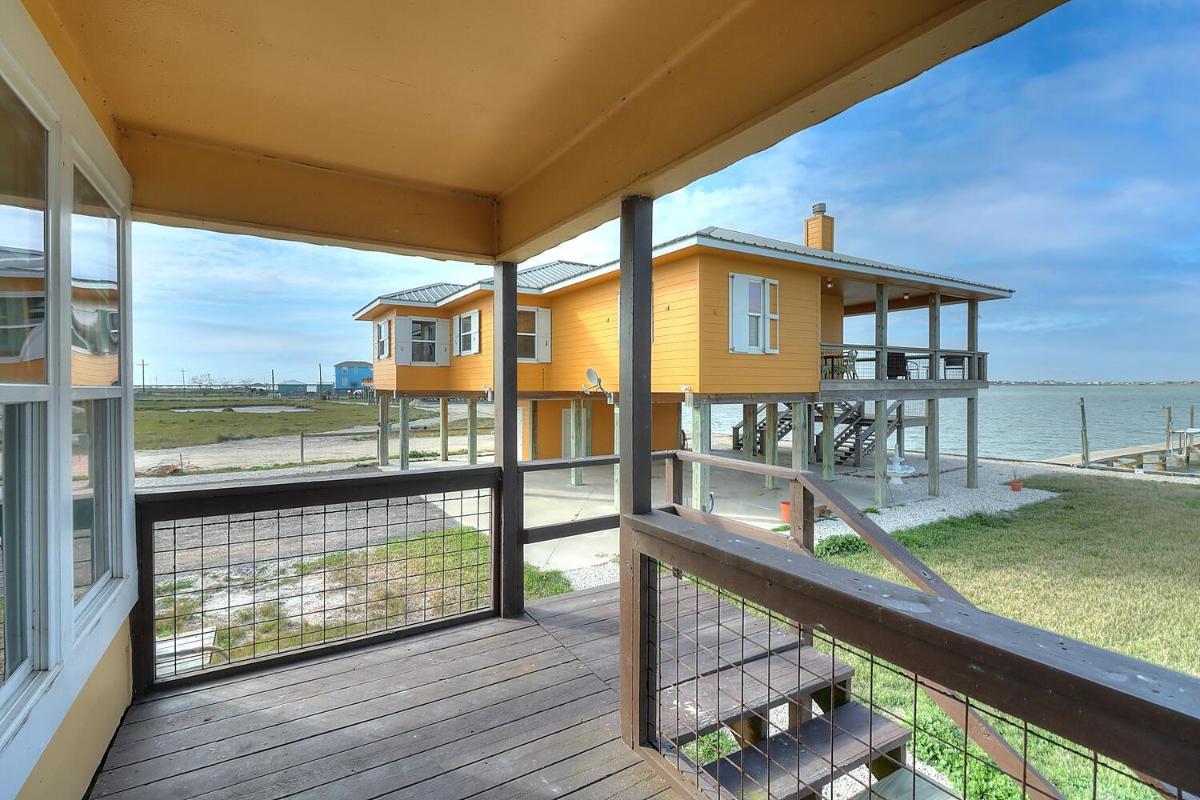 Egery Island Dream - Housity