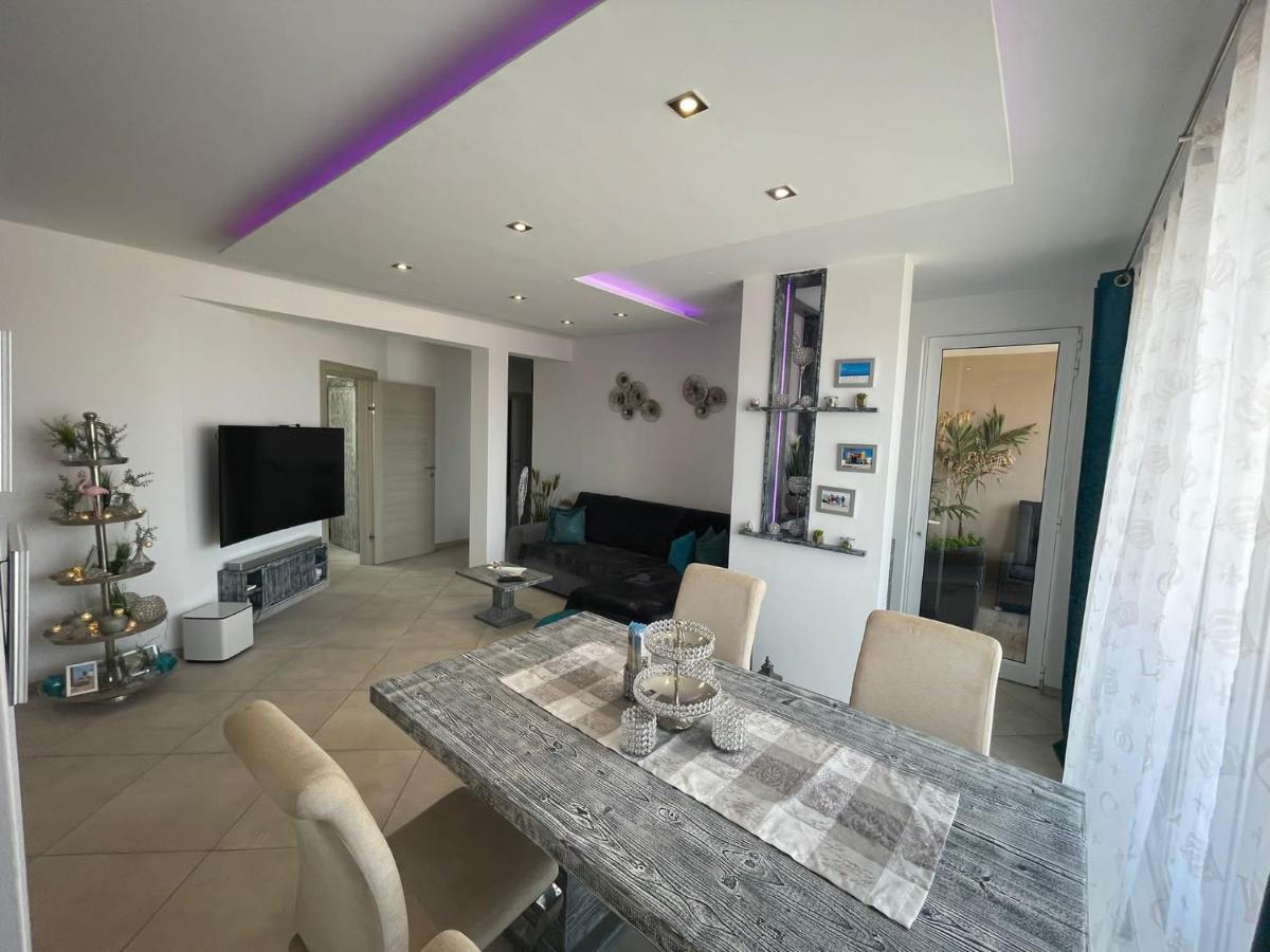 Suitetrails - Luxury Beachhouse Apartment Boa Vista