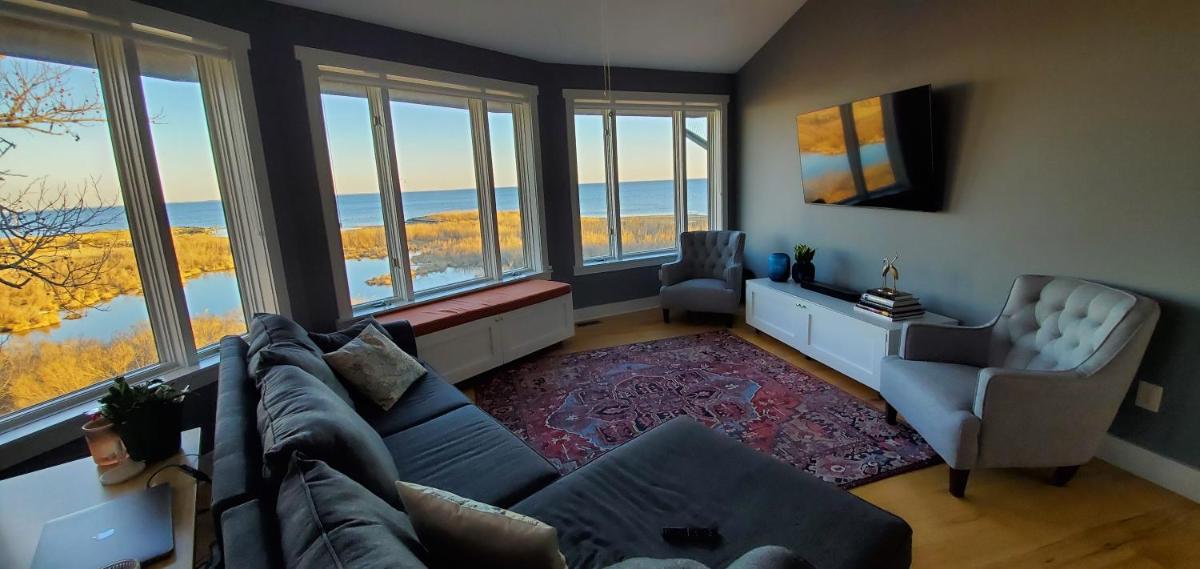 Suitetrails - Round House -- Panoramic Views -- Chesapeake Bay
