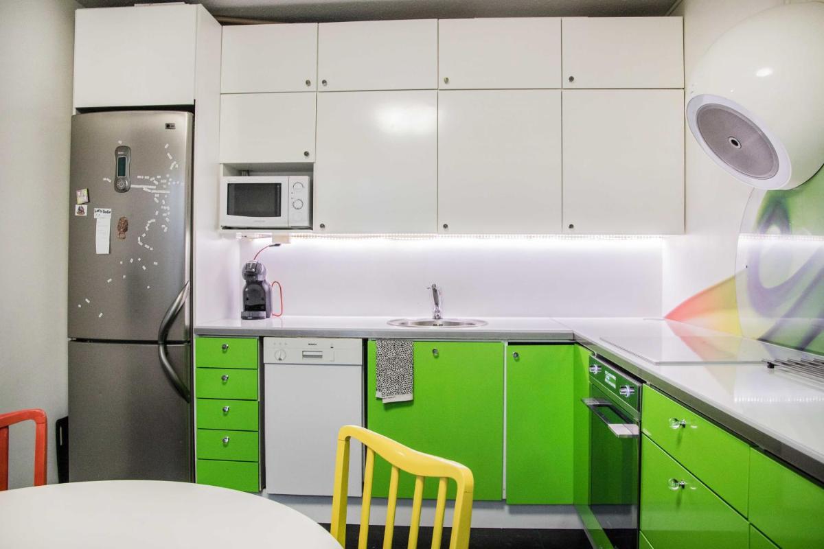 Central Studio Apartment - Hizvo