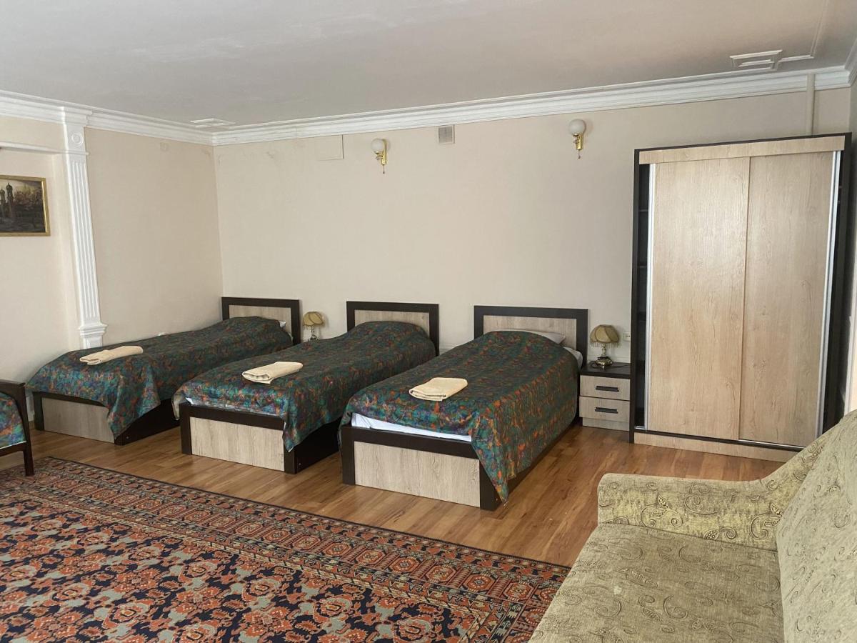 Registan Apartments - Housity