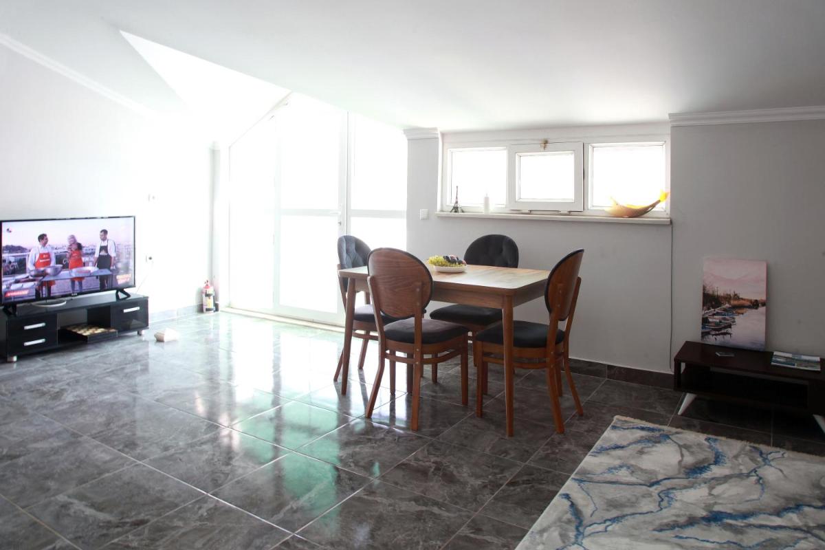 Bluberry Central Fethiye's apartment - Housity