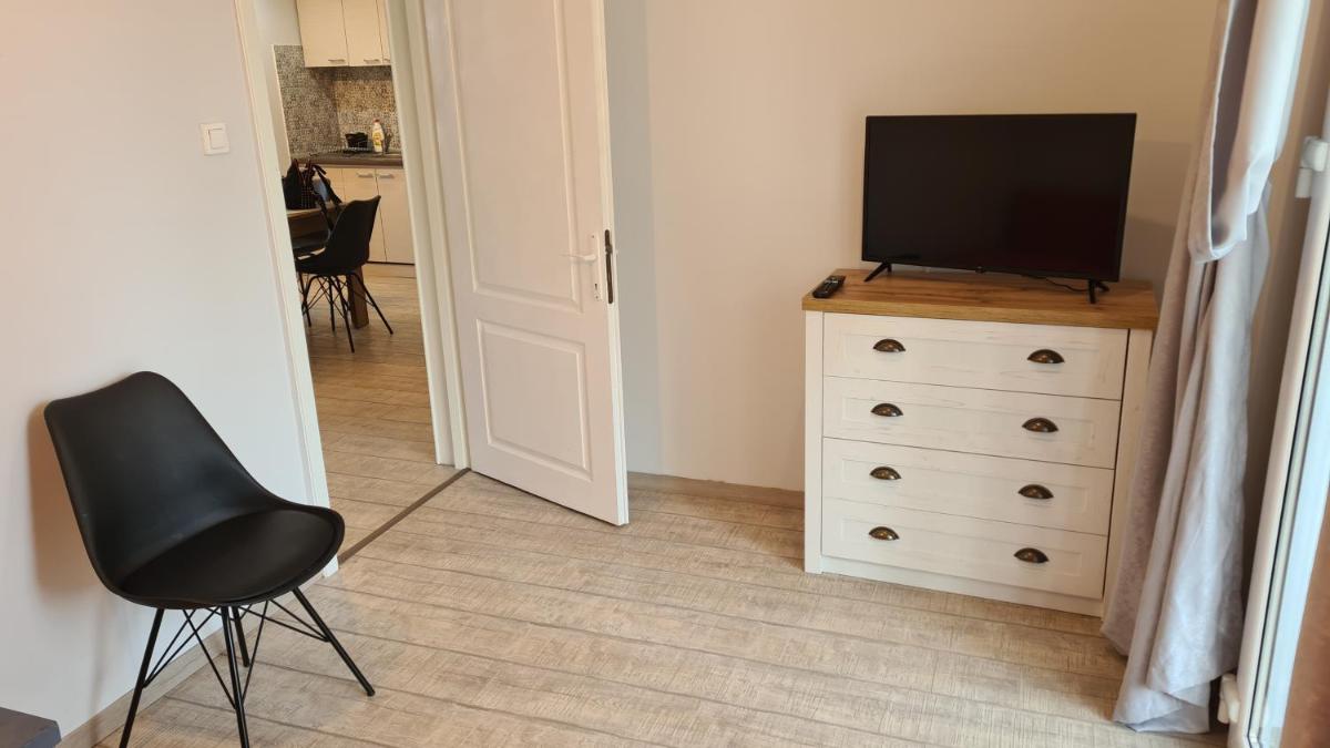 Maris Apartment - Housity