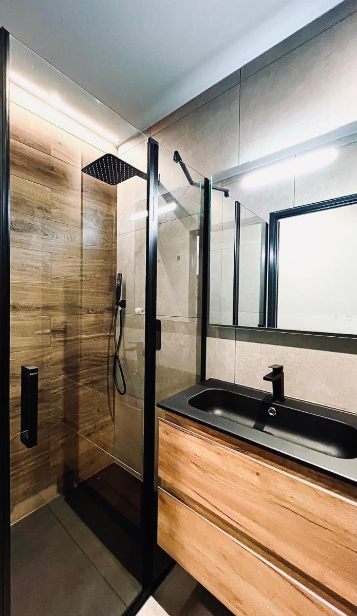 Castle Spa - Housity