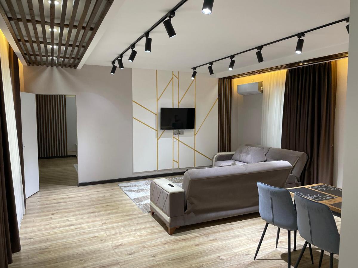 Elite House - Housity